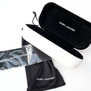 New Marc Jacobs Large Sunglass Case, w/ Dustbag + Cleaning Cloth, White/Black